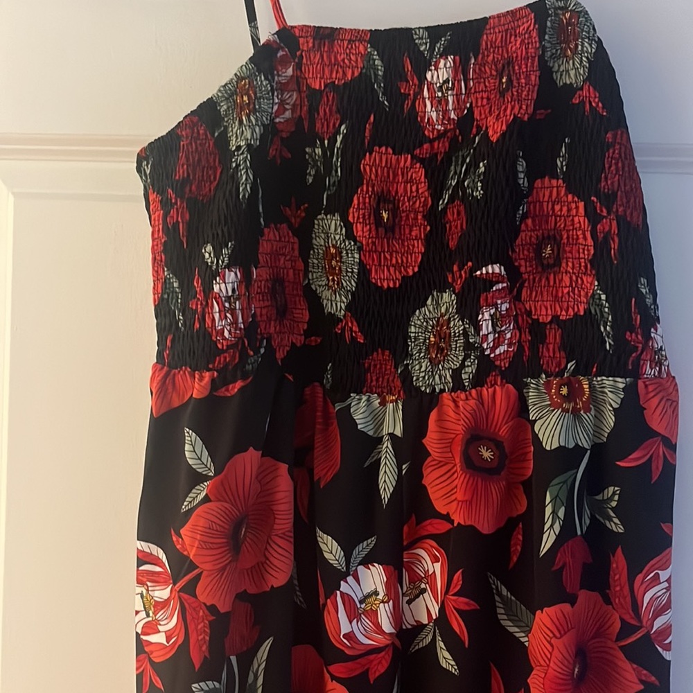 Jumpsuit - Picture 3 of 3